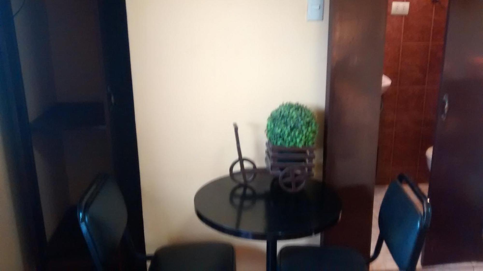 Hostal Iquique Лима Стая снимка