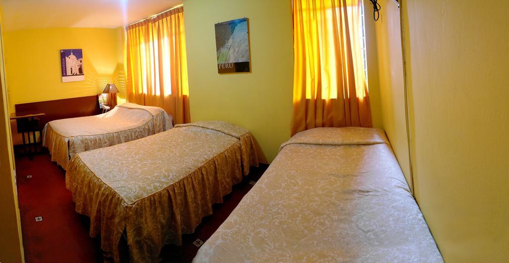 Hostal Iquique Лима Екстериор снимка